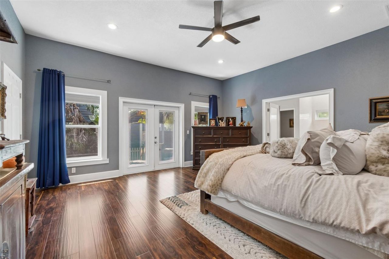 1024 16th Avenue N, Saint Petersburg, FL 33704 Photo