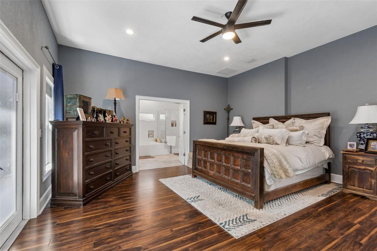 1024 16th Avenue N, Saint Petersburg, FL 33704 Photo