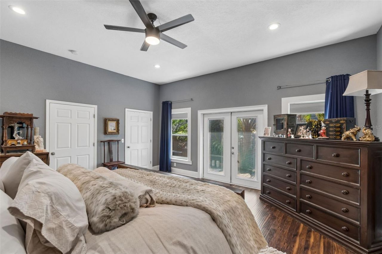1024 16th Avenue N, Saint Petersburg, FL 33704 Photo