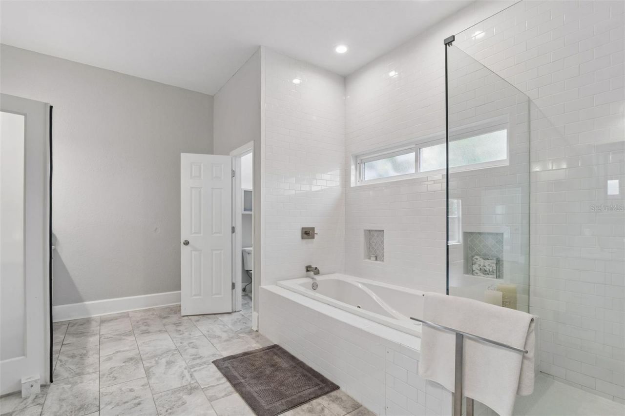 1024 16th Avenue N, Saint Petersburg, FL 33704 Photo