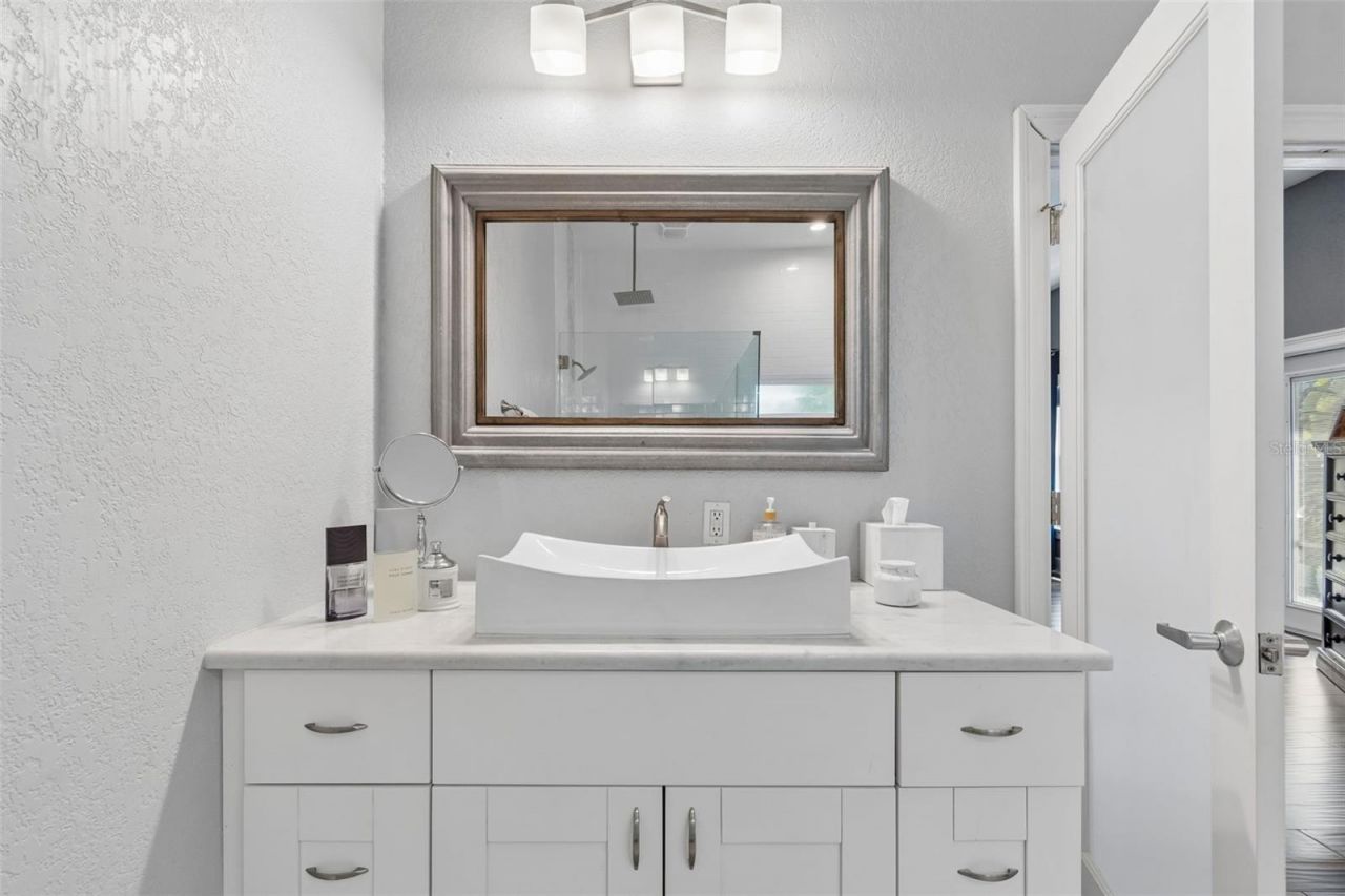 1024 16th Avenue N, Saint Petersburg, FL 33704 Photo