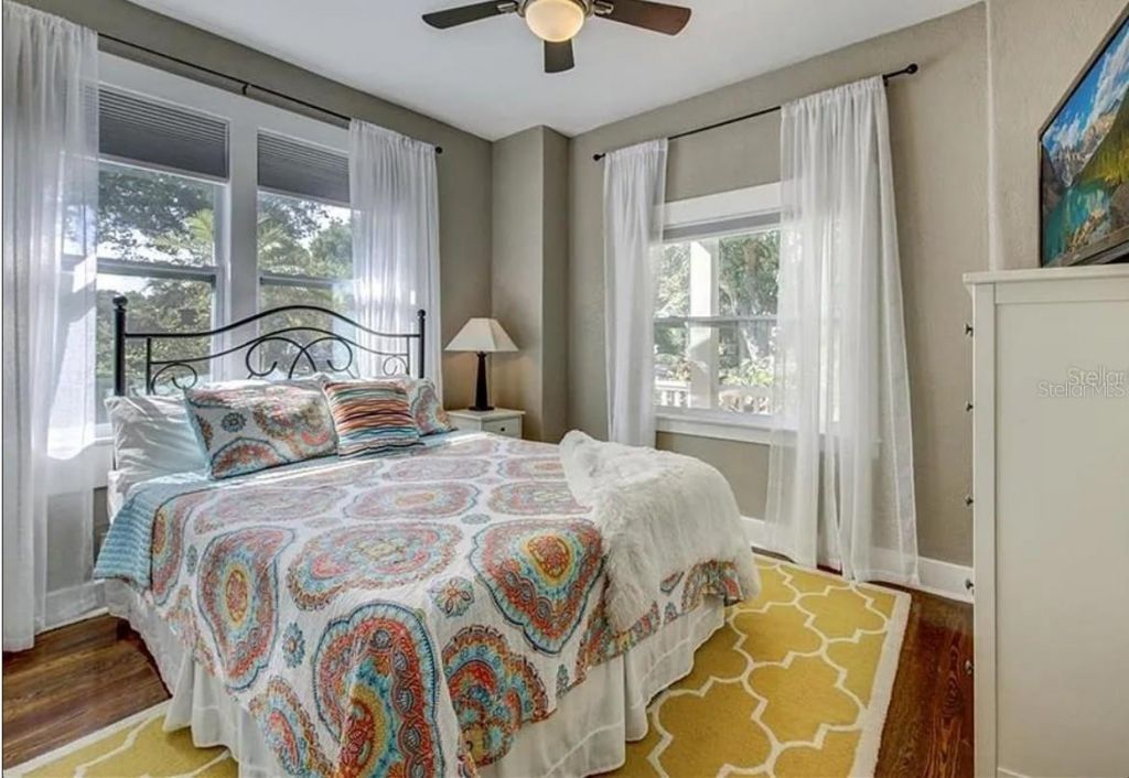1024 16th Avenue N, Saint Petersburg, FL 33704 Photo