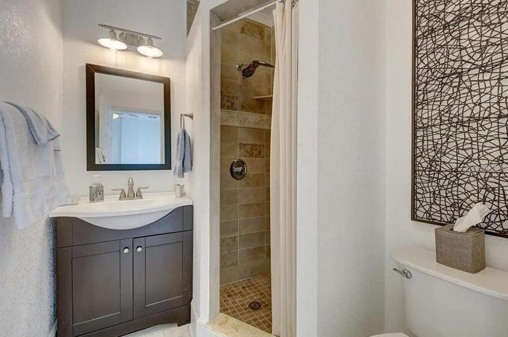 1024 16th Avenue N, Saint Petersburg, FL 33704 Photo