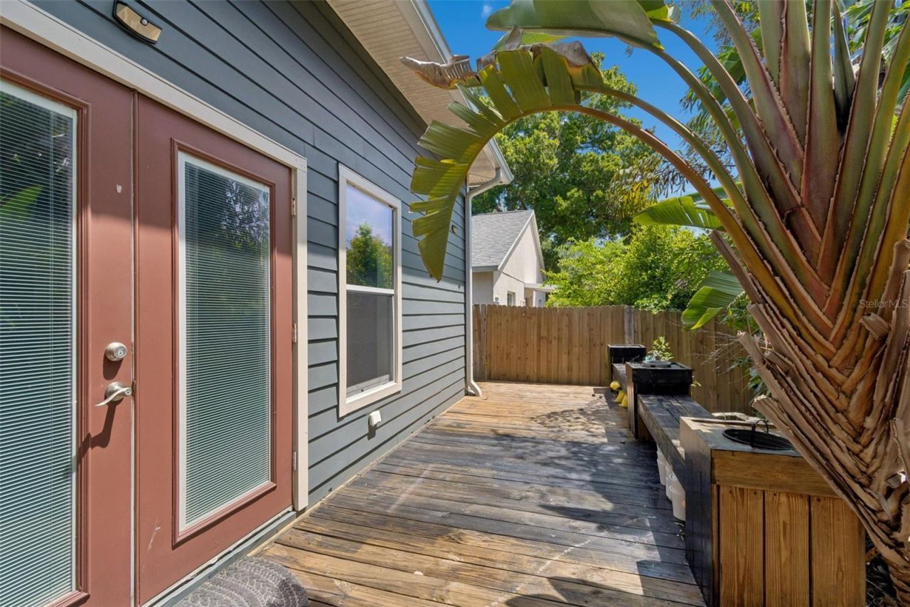 1024 16th Avenue N, Saint Petersburg, FL 33704 Photo