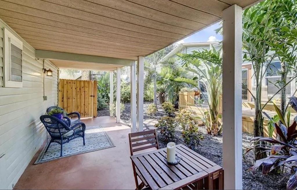 1024 16th Avenue N, Saint Petersburg, FL 33704 Photo