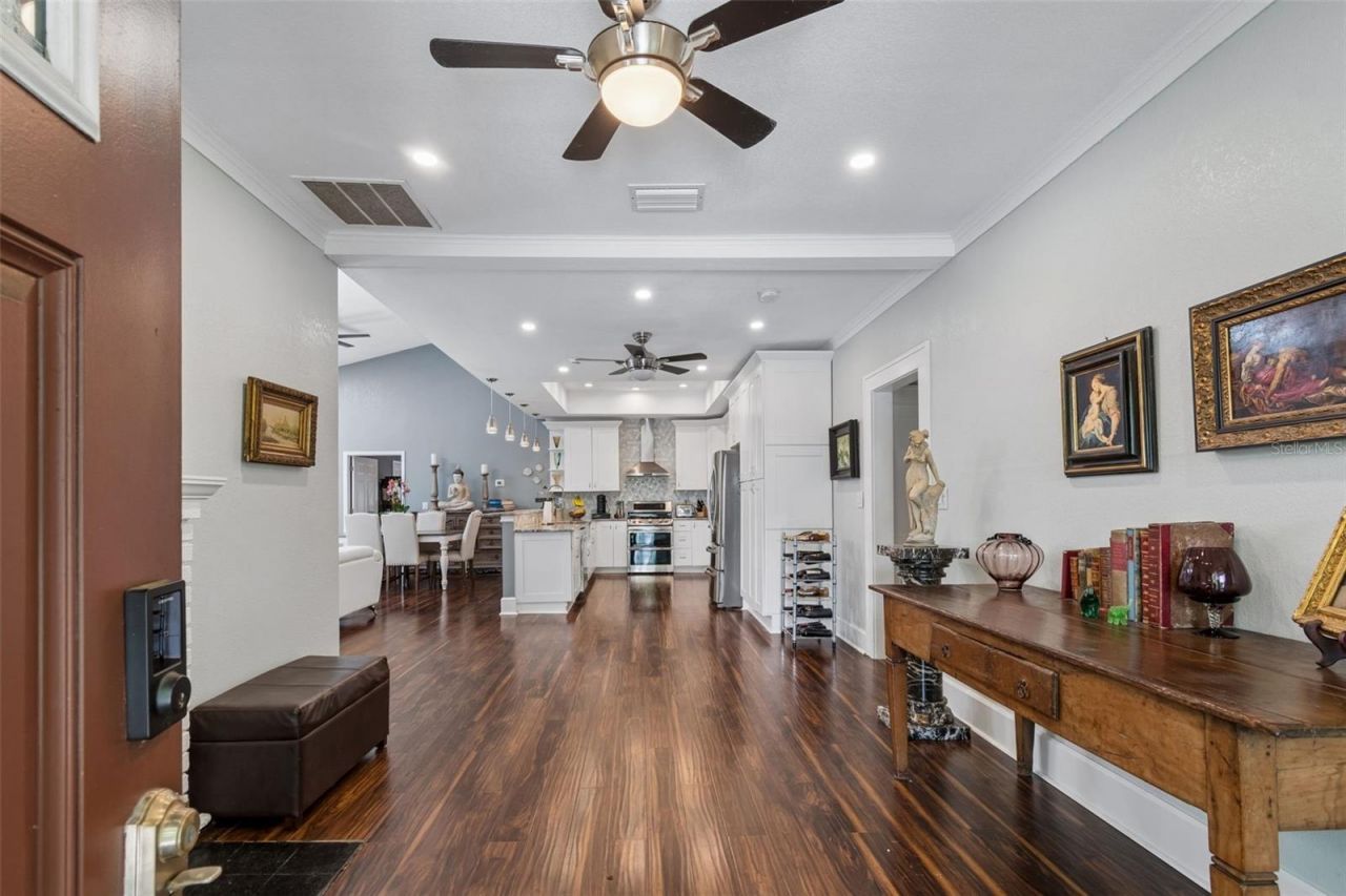 1024 16th Avenue N, Saint Petersburg, FL 33704 Photo