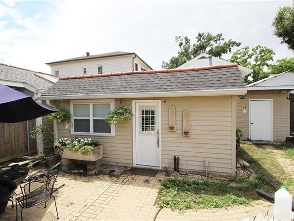 150 LABARRE Drive , Metairie, LA 70001