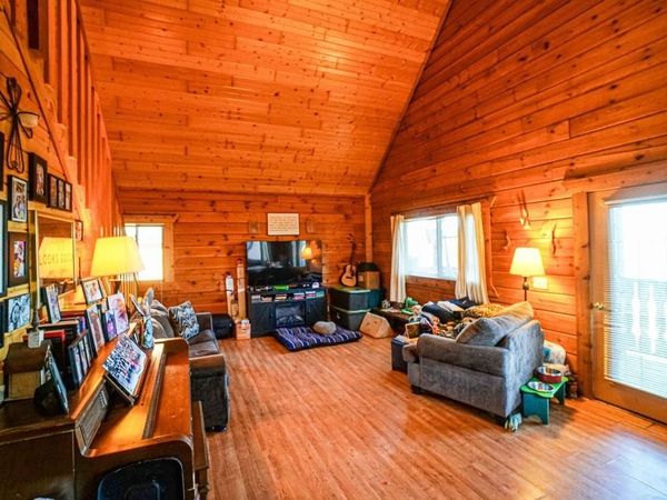 468 Overlook Court, Warrens, WI 54666