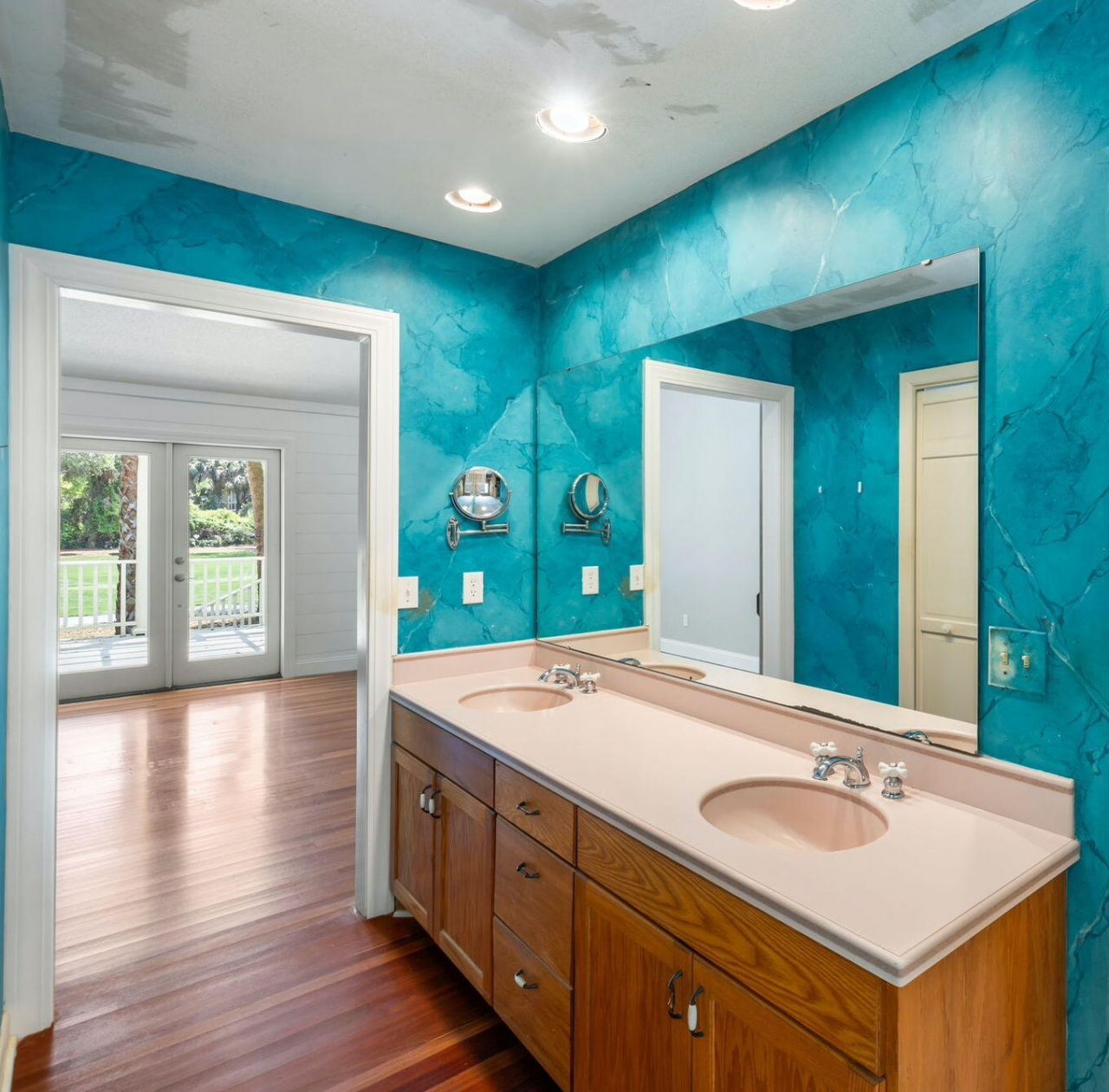 11 Angler Hall Photo 13