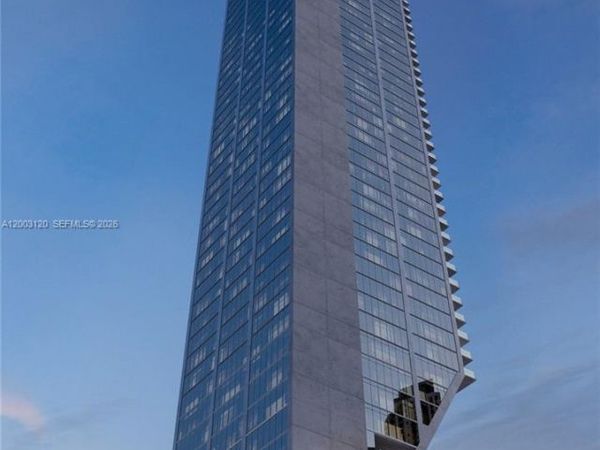 20 NE 11th St , Unit 4006, Miami, FL 33132