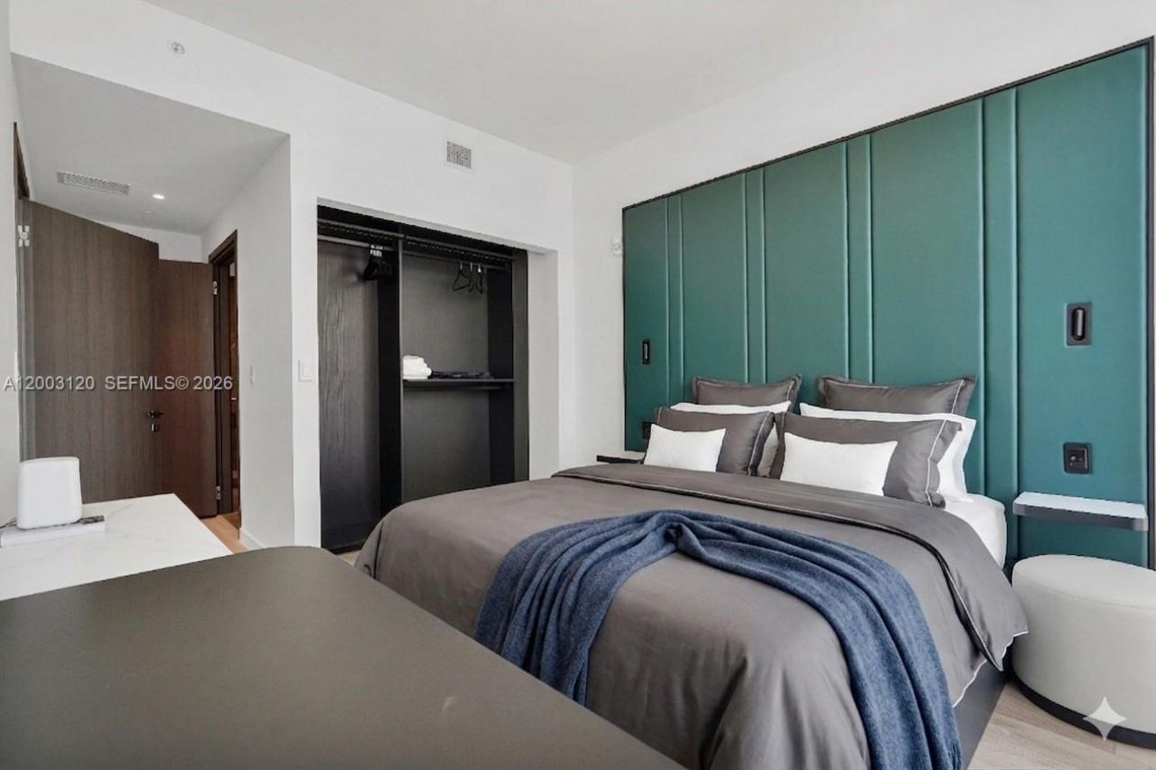 20 NE 11th St, Unit 4006, Miami, FL 33132 Photo
