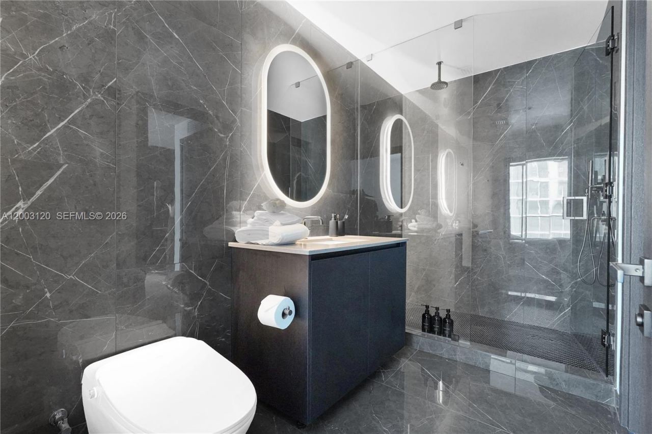 20 NE 11th St, Unit 4006, Miami, FL 33132 Photo