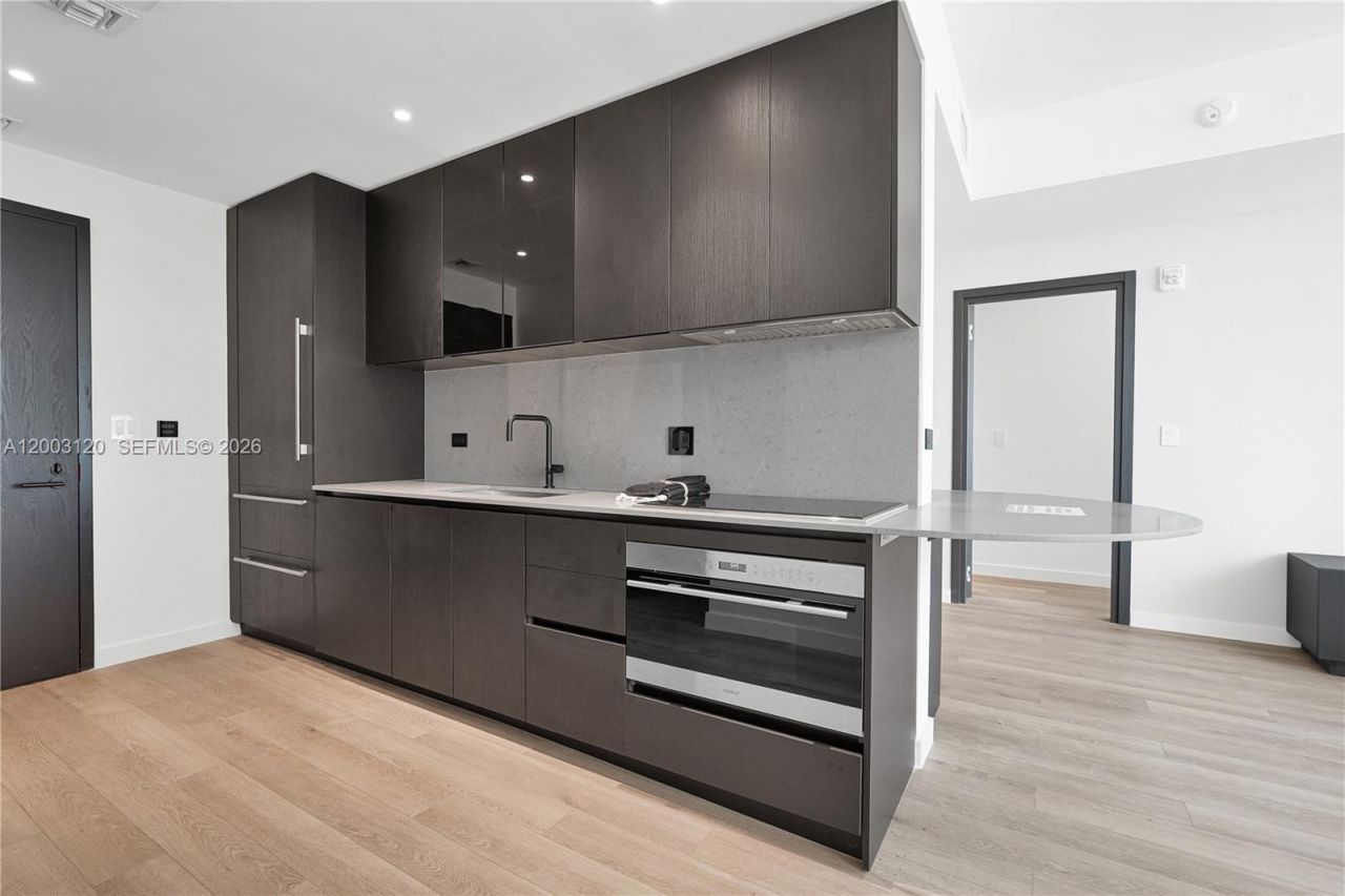 20 NE 11th St, Unit 4006, Miami, FL 33132 Photo