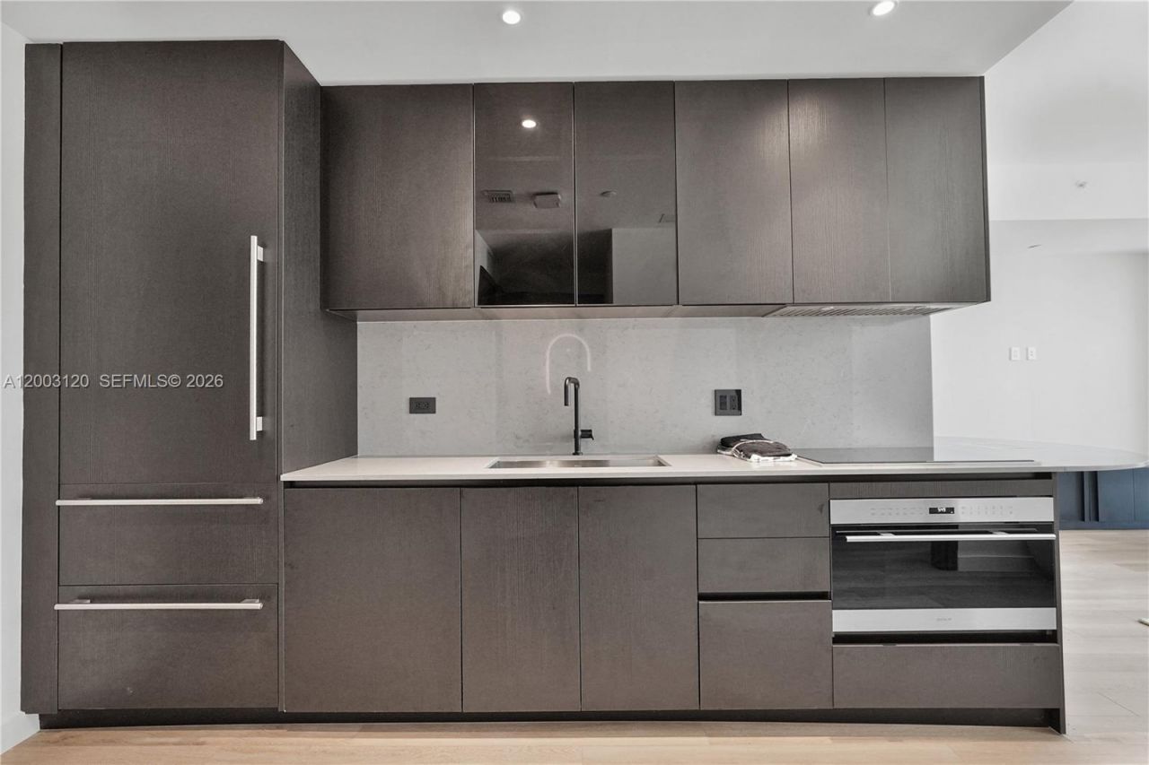 20 NE 11th St, Unit 4006, Miami, FL 33132 Photo