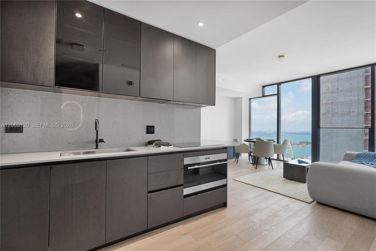 20 NE 11th St, Unit 4006, Miami, FL 33132 Photo