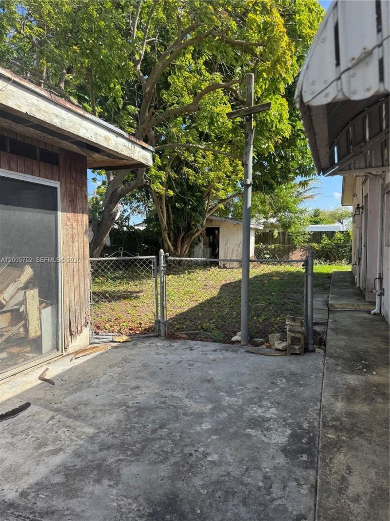 19801 SW 114th Ct, Miami, FL 33157 Photo