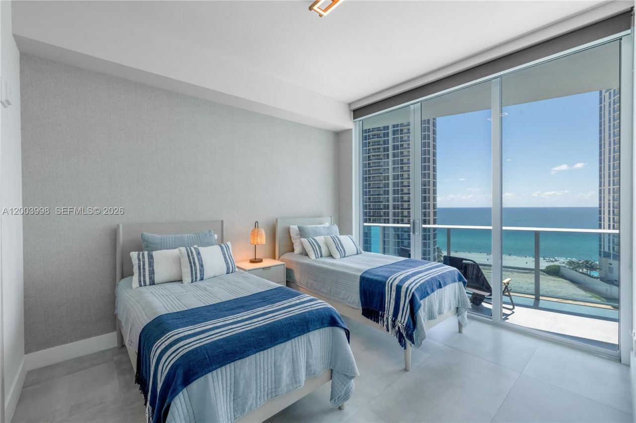 17550 Collins Ave, Unit 1202, Sunny Isles Beach, FL 33160 Photo