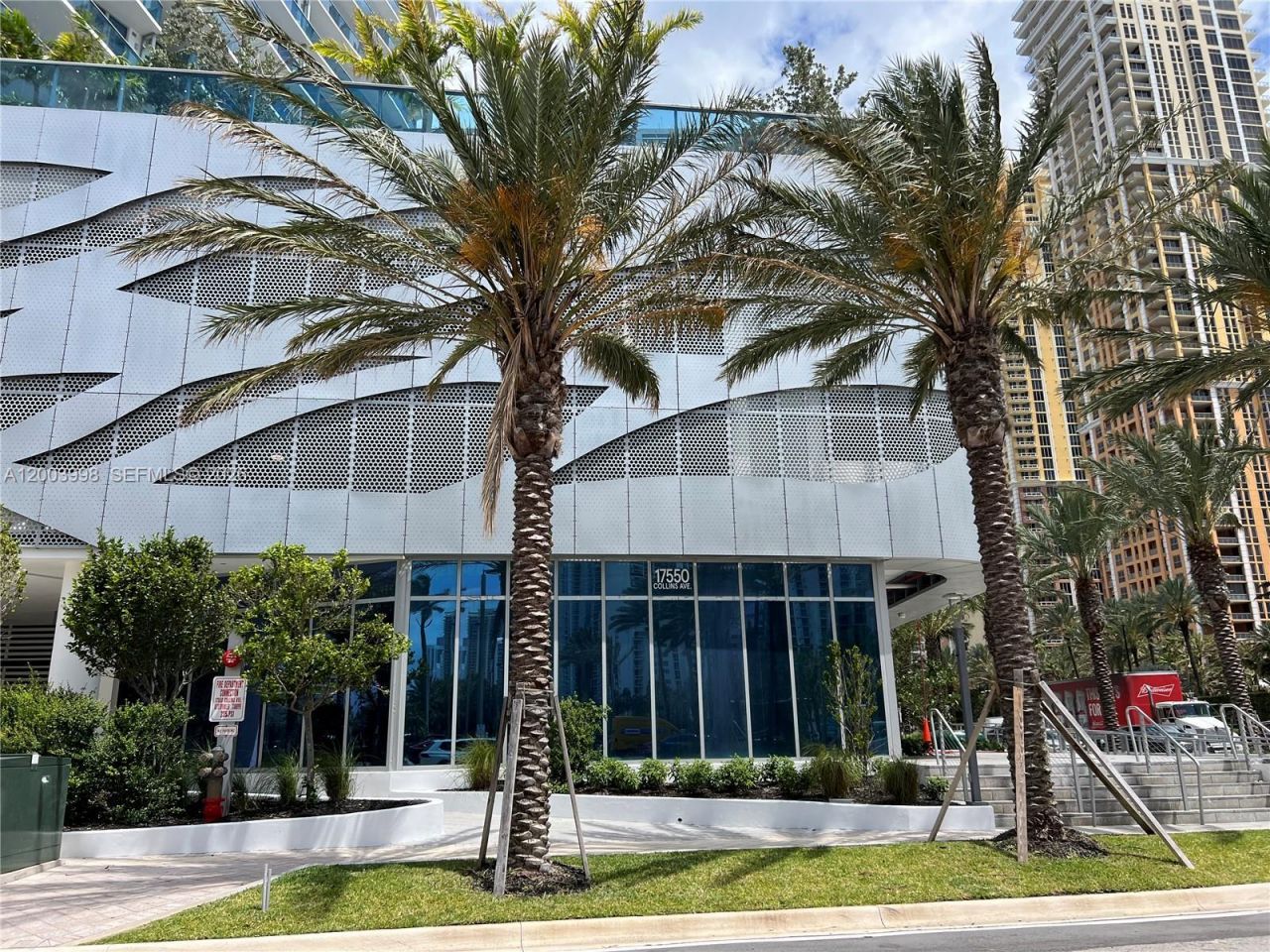 17550 Collins Ave, Unit 1202, Sunny Isles Beach, FL 33160 Photo