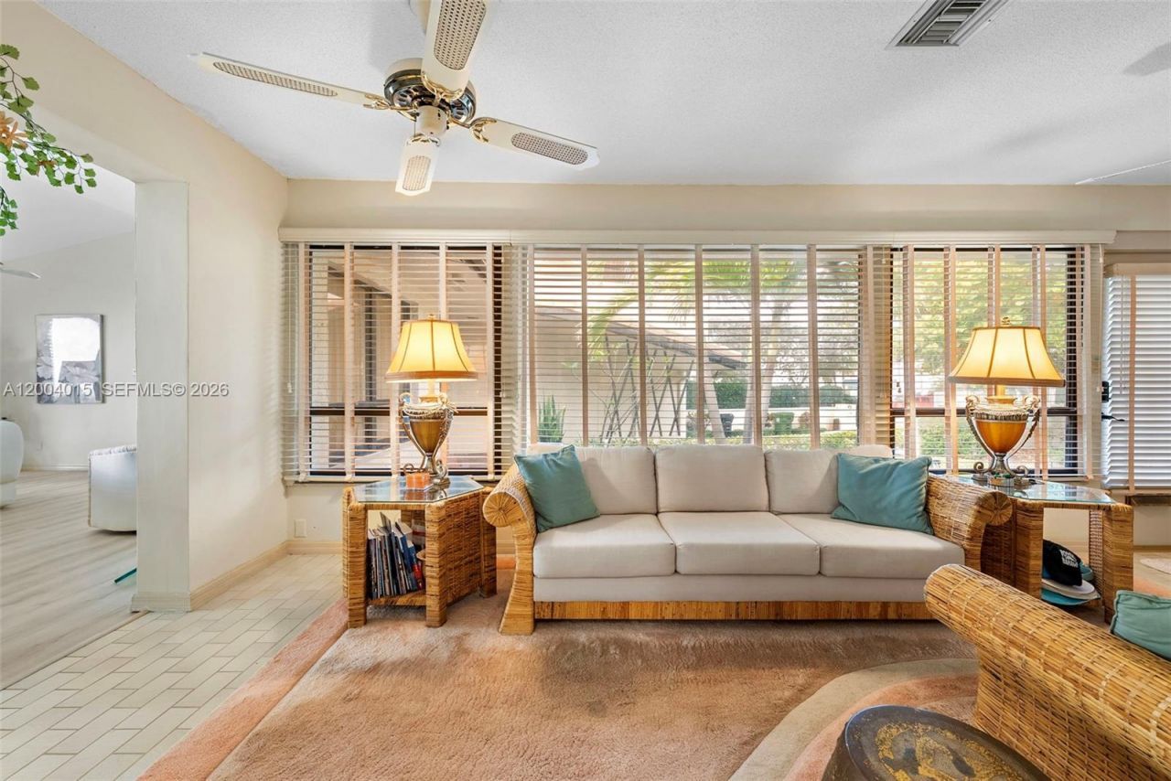 3030 N Atlantic Blvd , Fort Lauderdale, FL 33308 Photo