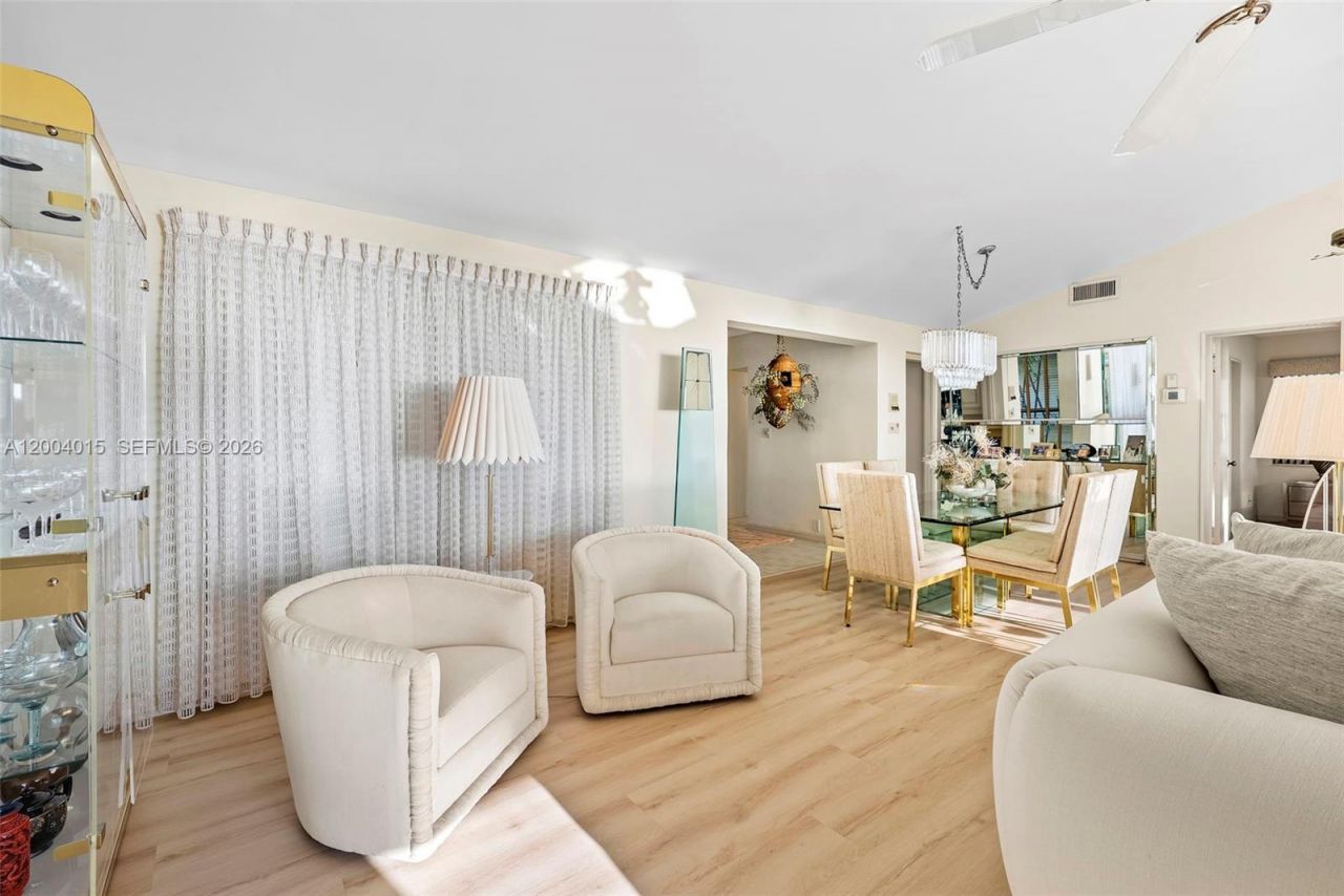 3030 N Atlantic Blvd , Fort Lauderdale, FL 33308 Photo