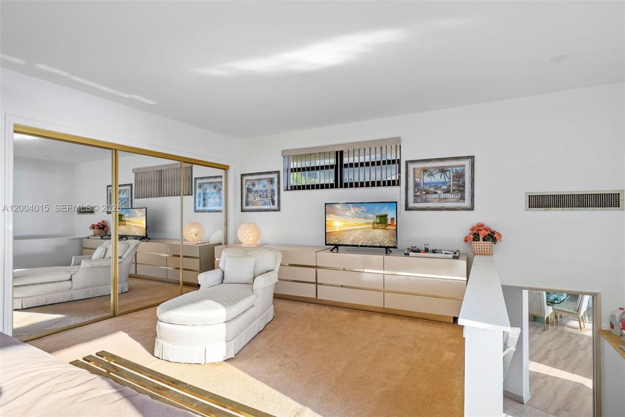 3030 N Atlantic Blvd , Fort Lauderdale, FL 33308 Photo