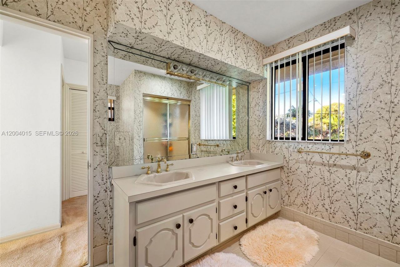 3030 N Atlantic Blvd , Fort Lauderdale, FL 33308 Photo