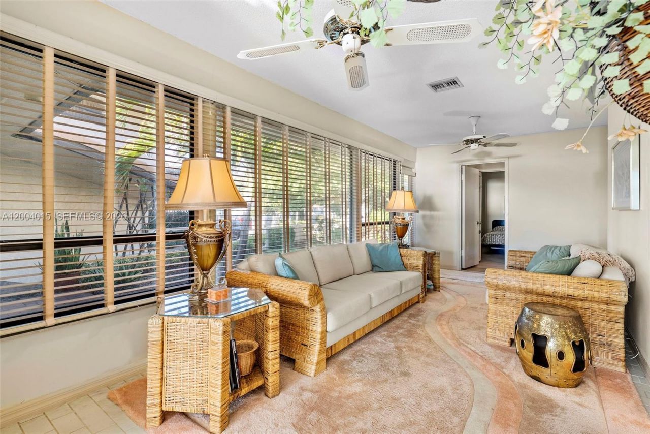 3030 N Atlantic Blvd , Fort Lauderdale, FL 33308 Photo