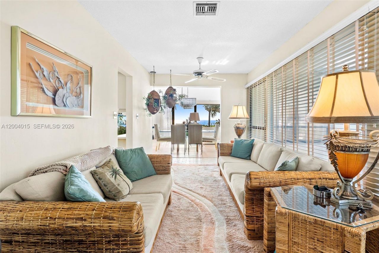 3030 N Atlantic Blvd , Fort Lauderdale, FL 33308 Photo