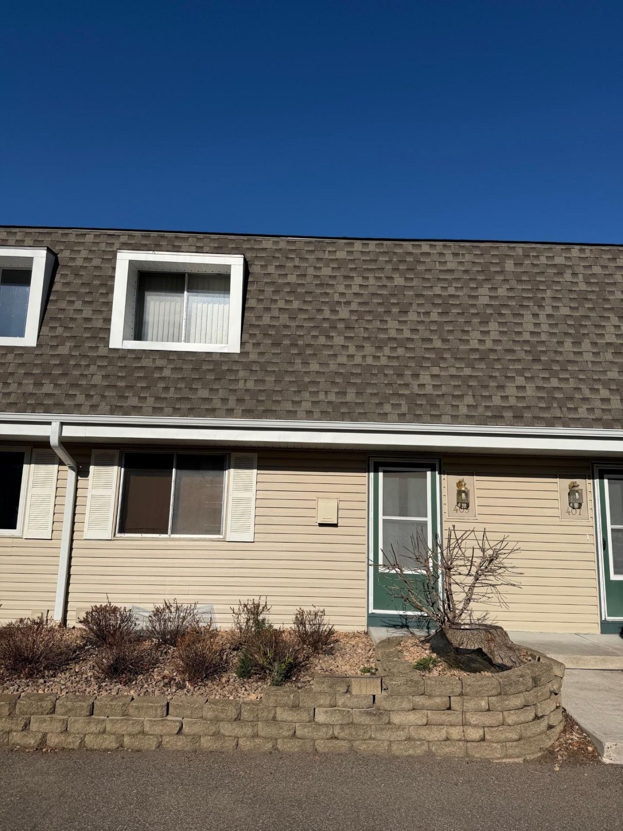 409 Dorland Place , Maplewood, MN 55119