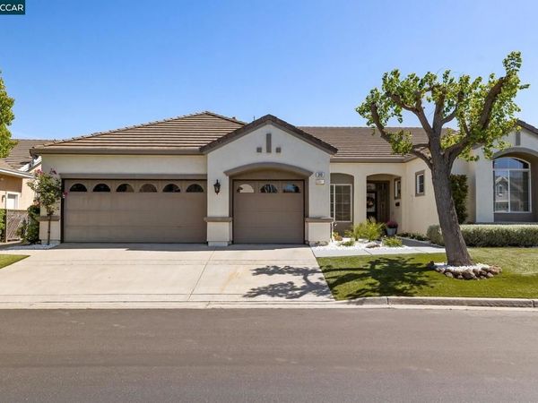 346 Gladstone Dr , Brentwood, CA 94513