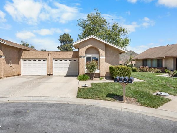 22109 Village 22, Camarillo, CA 93012
