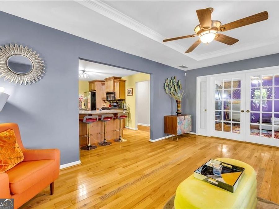 Property Image 11