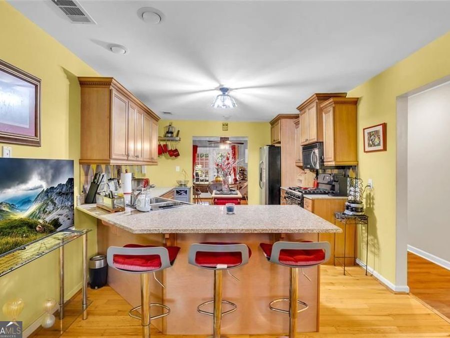 Property Image 12