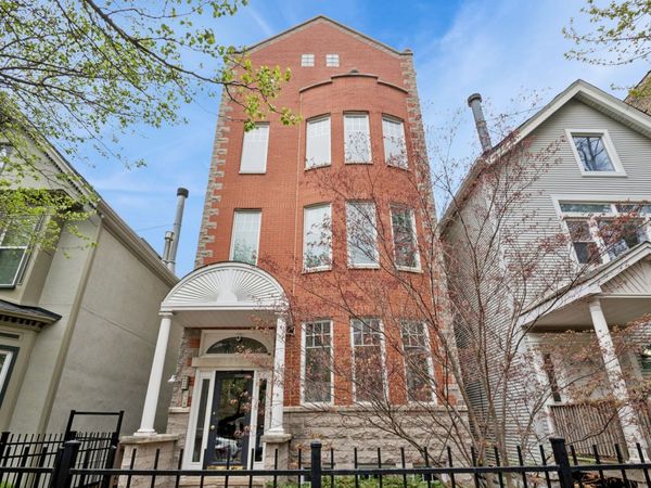 3141 N Racine Avenue , Unit 3, Chicago, IL 60657