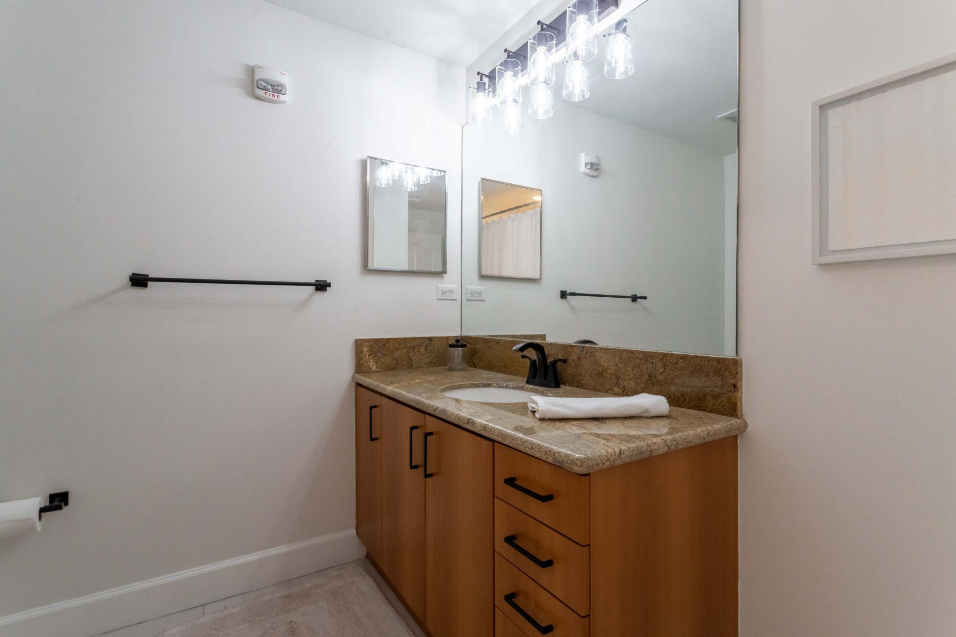 250 NE 3rd Avenue, Unit 1-211, Delray Beach, FL 33444 Photo