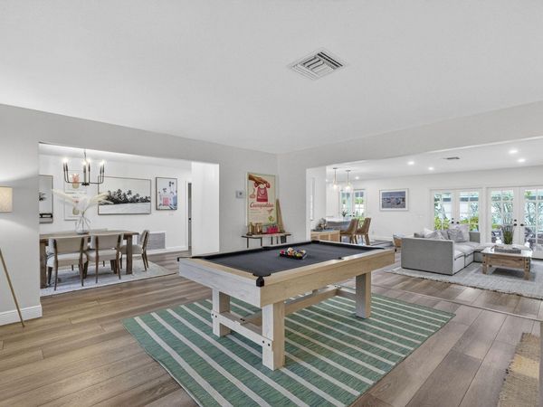 903 SW 28th Avenue, Boynton Beach, FL 33435