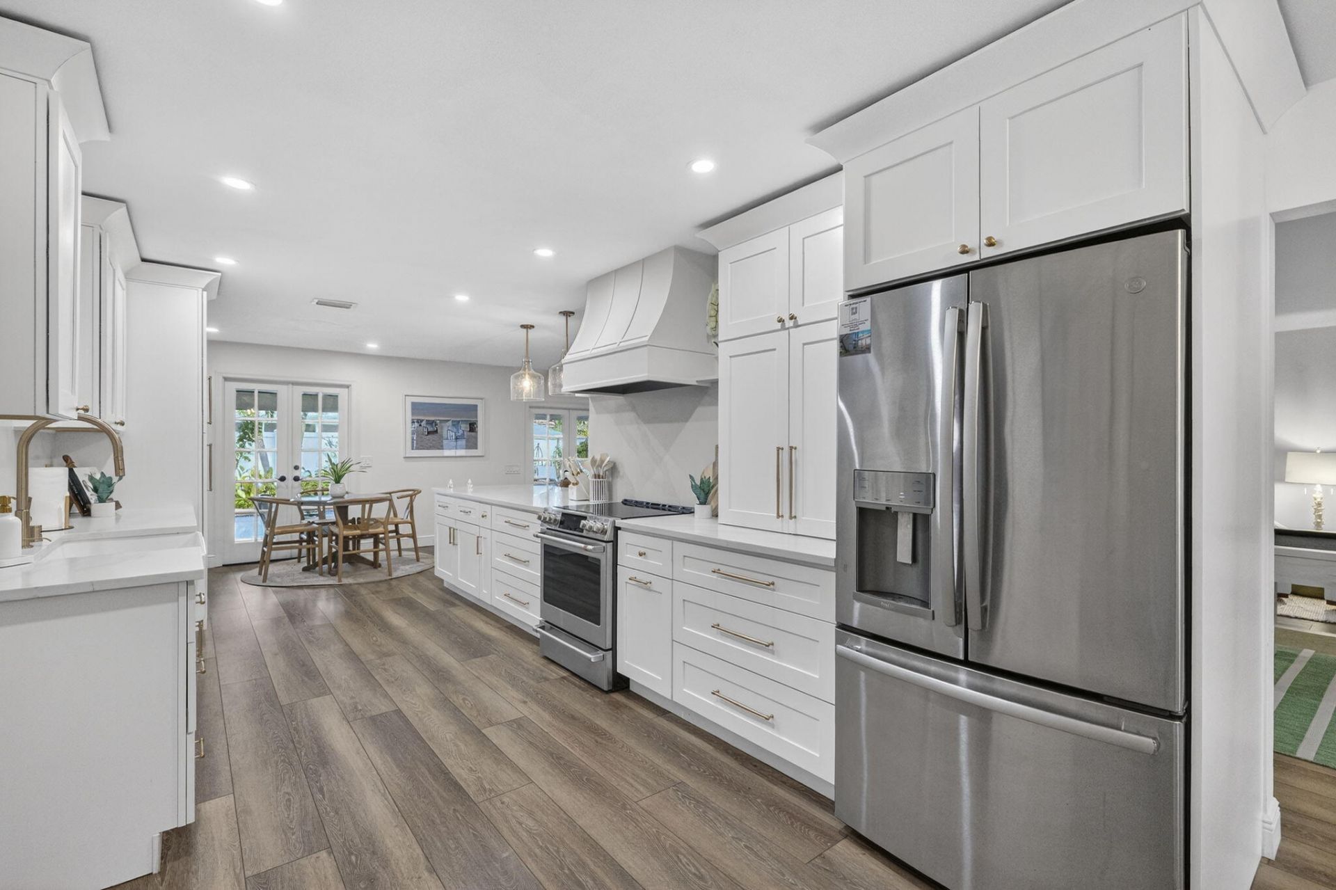 903 SW 28th Avenue, Boynton Beach, FL 33435 Photo