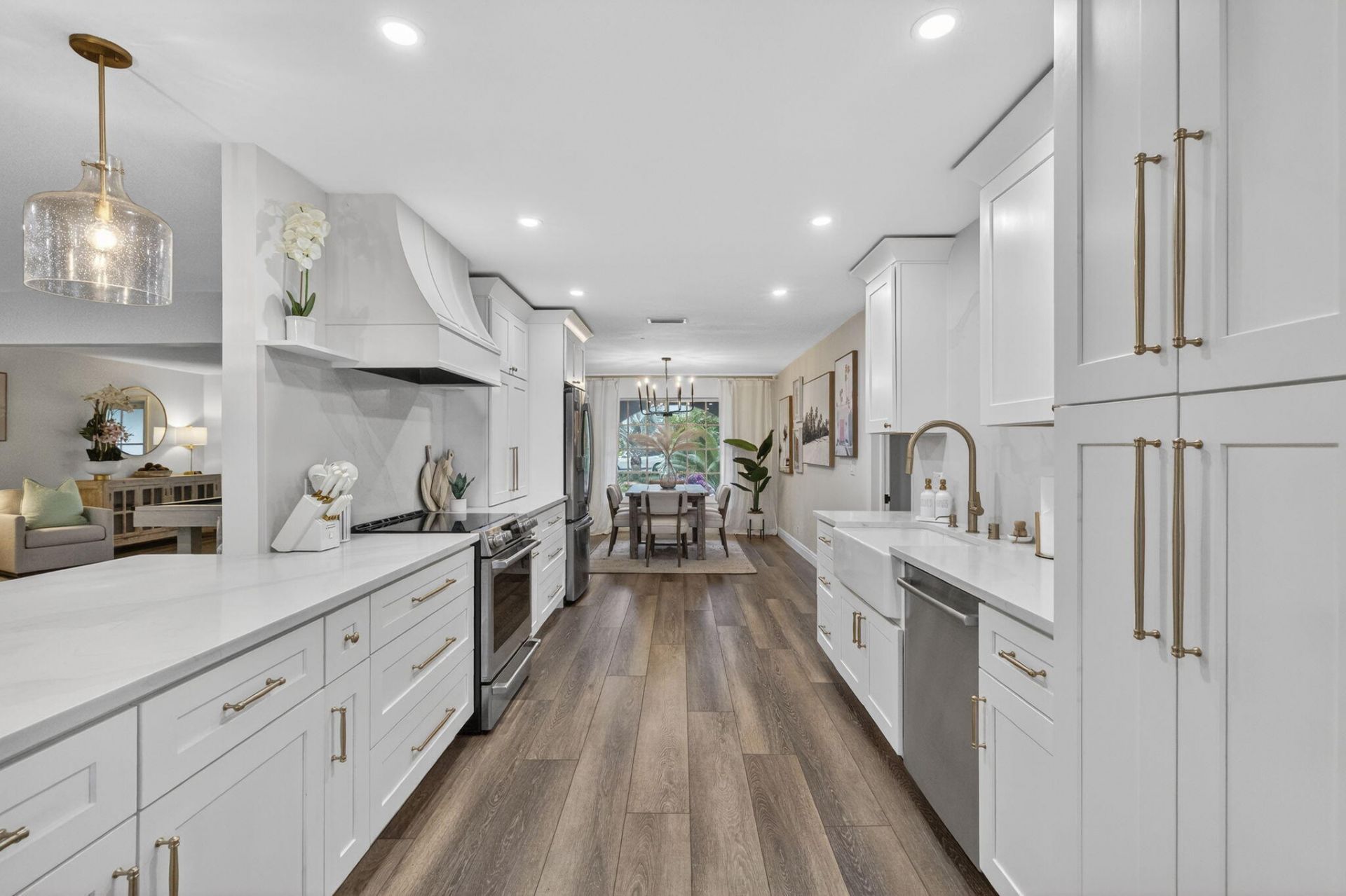 903 SW 28th Avenue, Boynton Beach, FL 33435 Photo