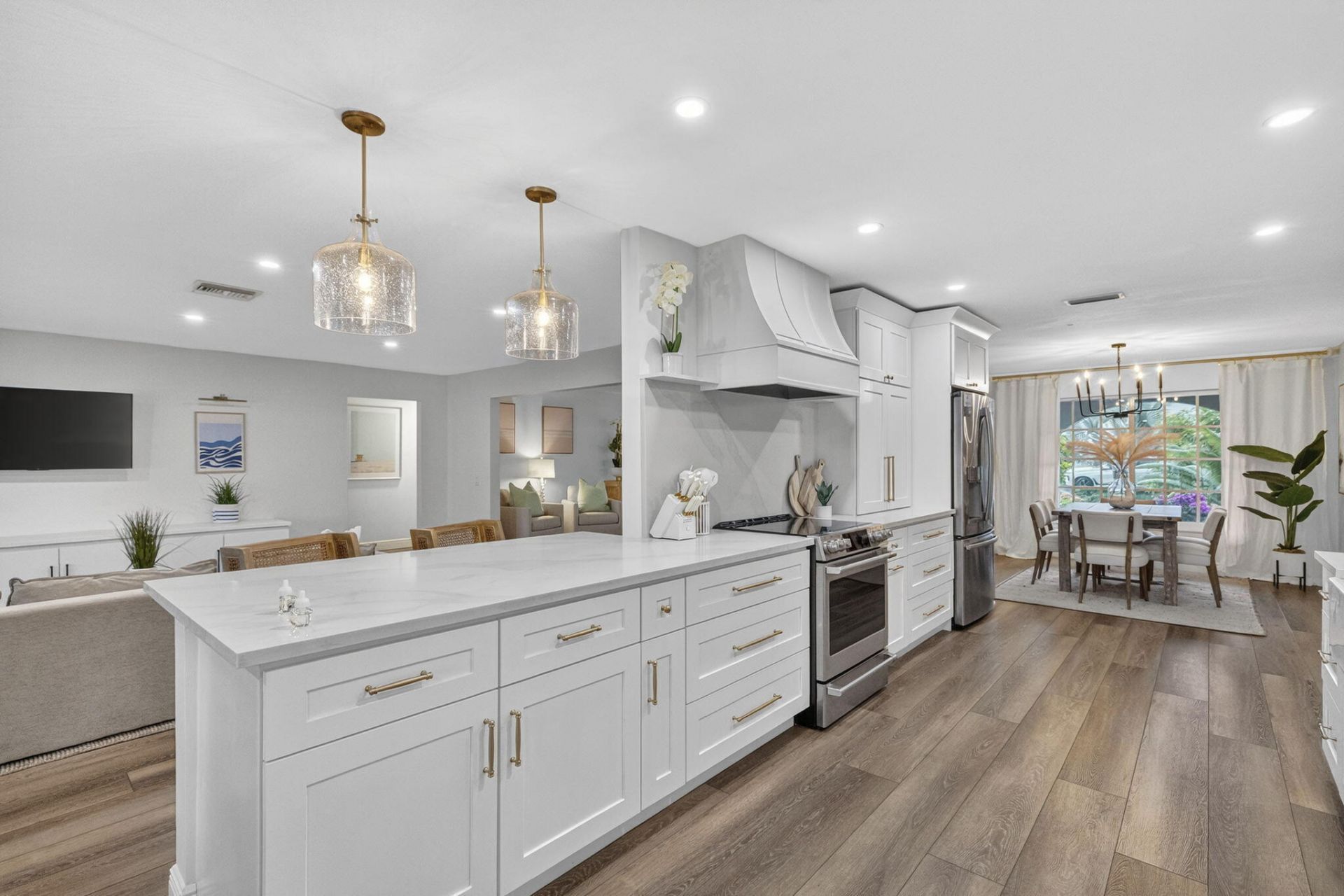 903 SW 28th Avenue, Boynton Beach, FL 33435 Photo