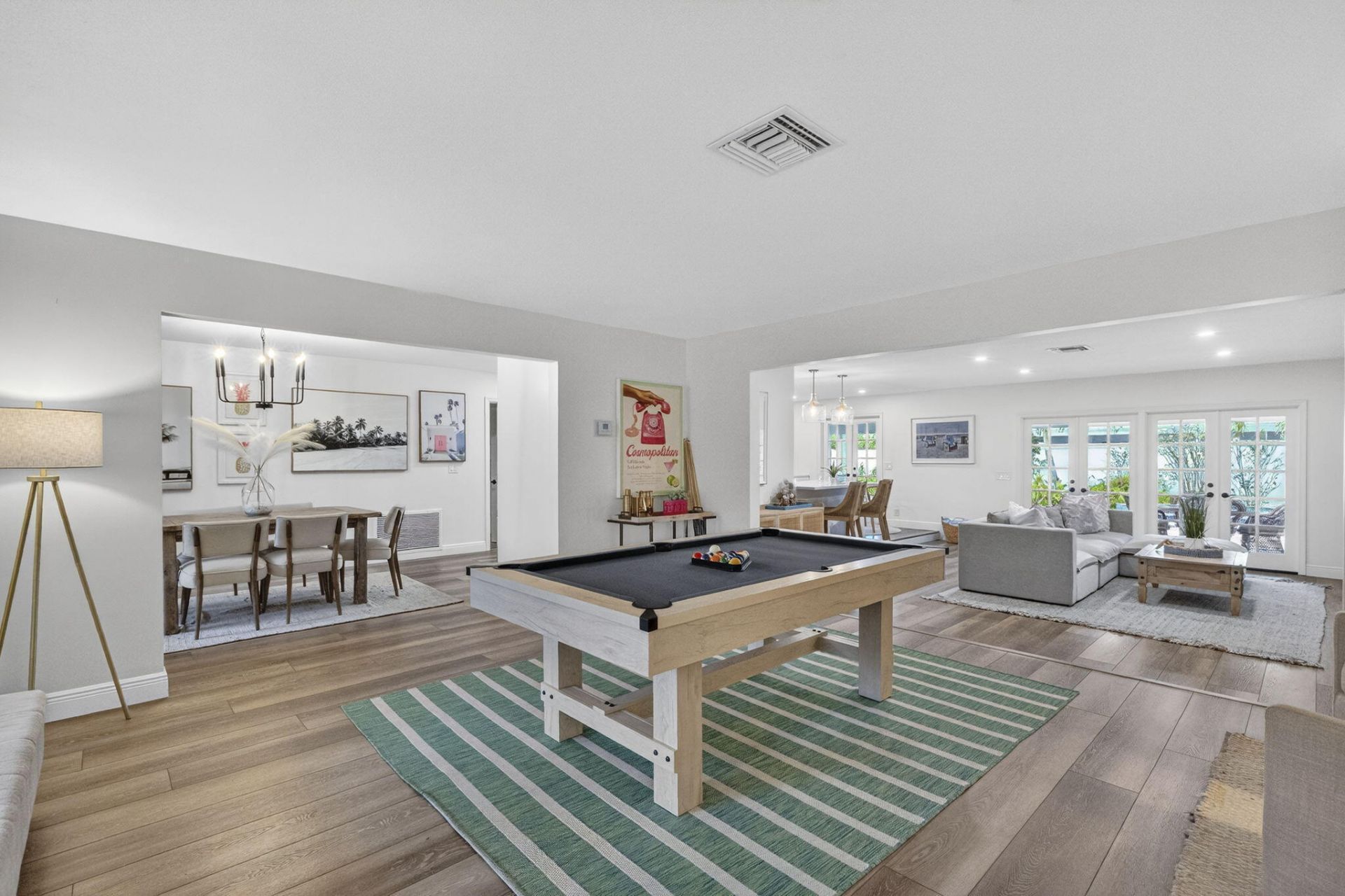 903 SW 28th Avenue, Boynton Beach, FL 33435 Photo