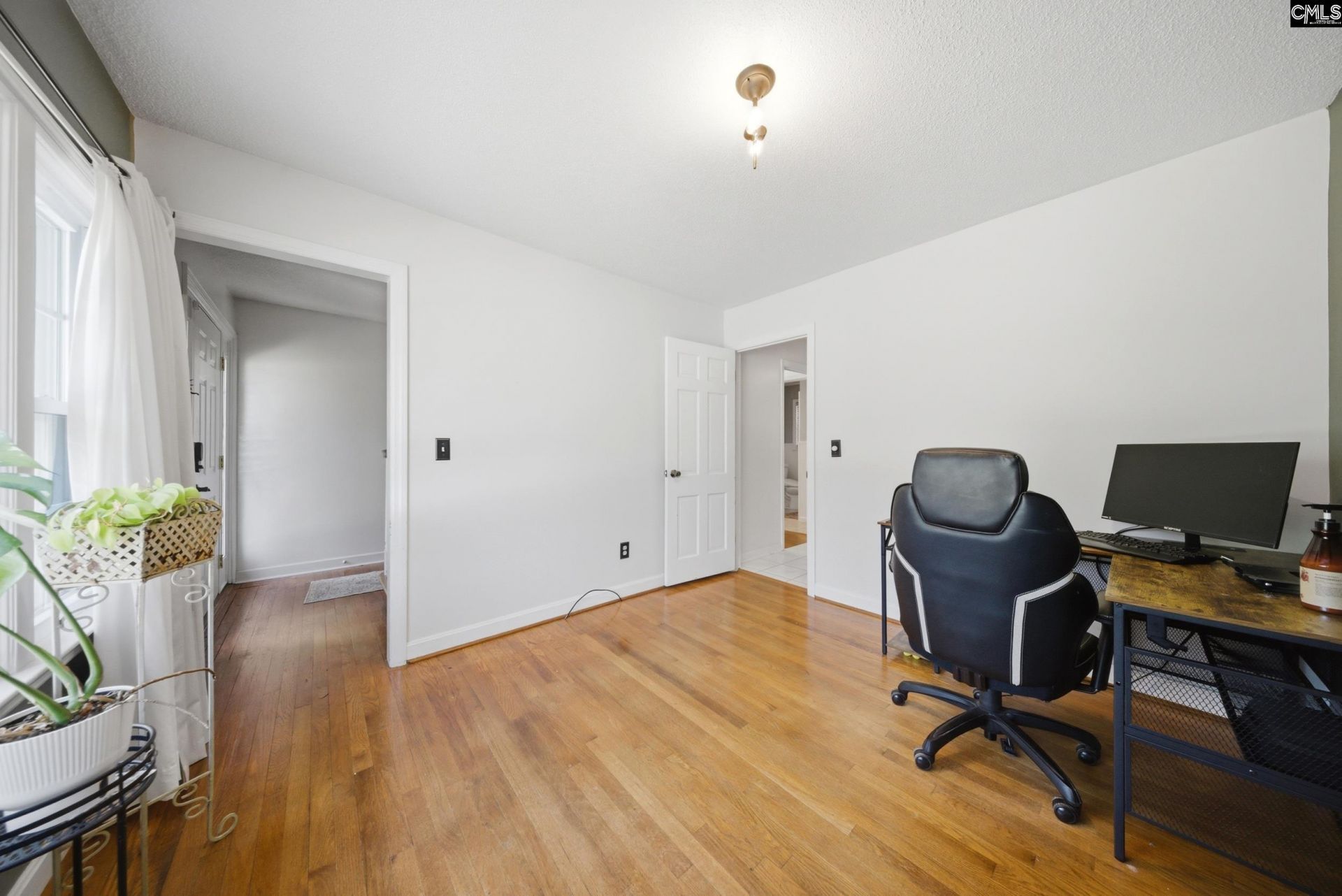 311 Lockner Drive  Photo 17