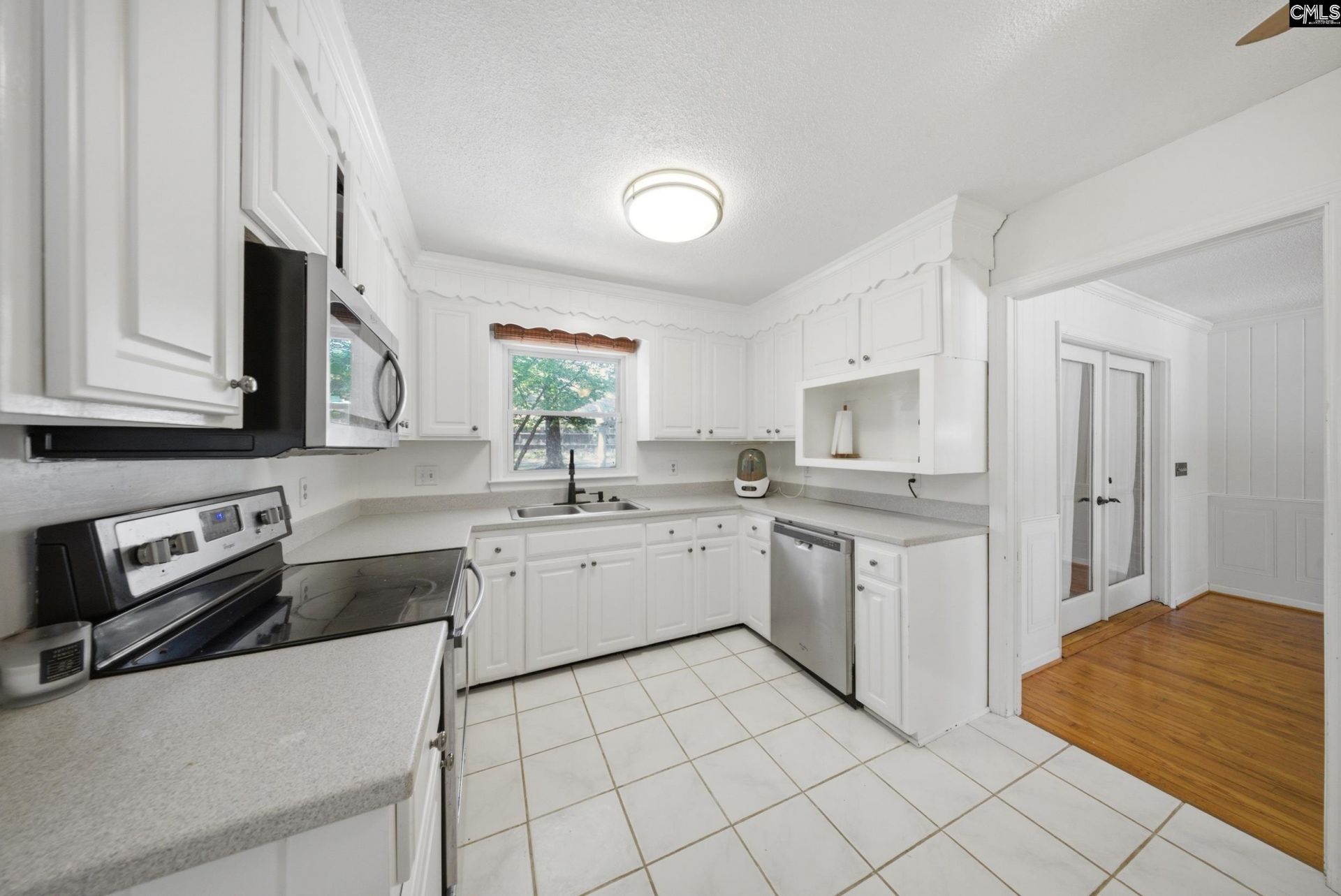 311 Lockner Drive  Photo 7