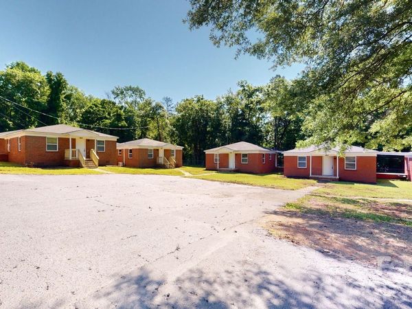 4517 Helena Street, Charlotte, NC 28208