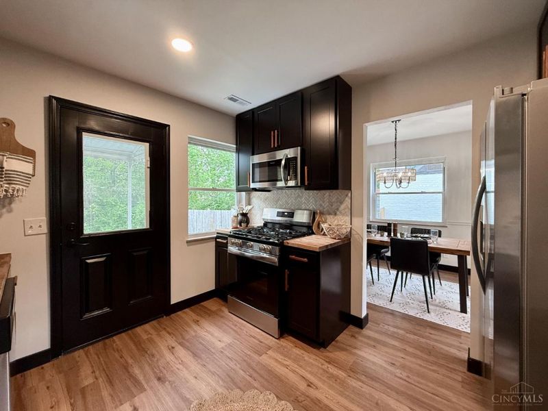 3645 Edgebrook Drive, Green Township, OH 45248 Photo 15