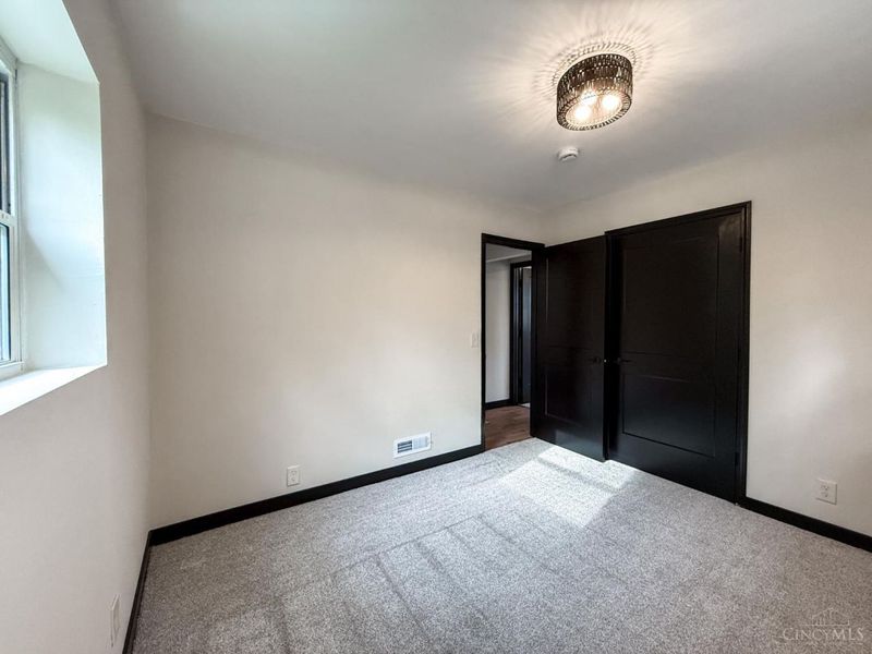 3645 Edgebrook Drive, Green Township, OH 45248 Photo 28