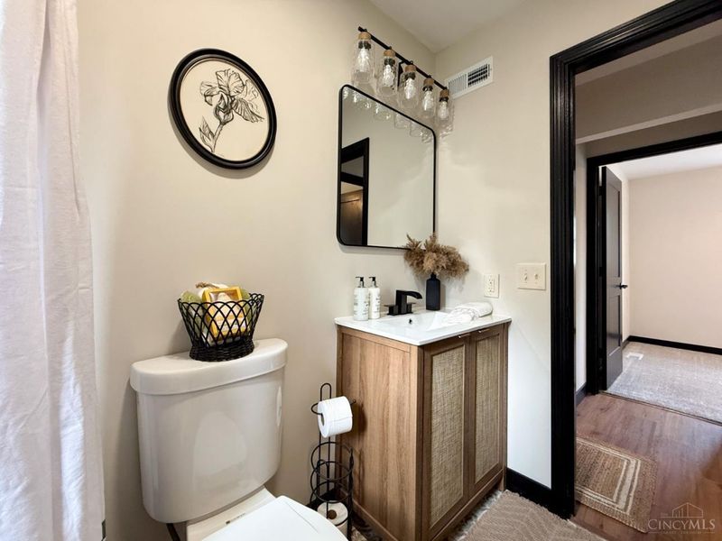 3645 Edgebrook Drive, Green Township, OH 45248 Photo 33