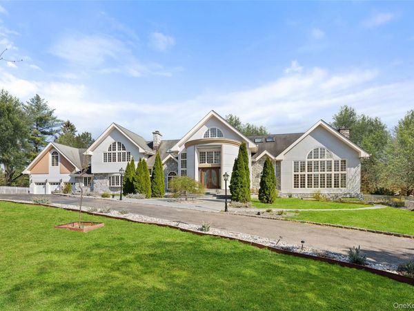 2 High Point Terrace , Scarsdale, NY 10583