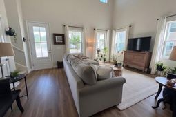 47 Whispering Oaks Circle photo 4