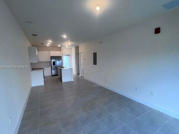 8001 NW 41st St, Unit F-410, Doral, FL 33166