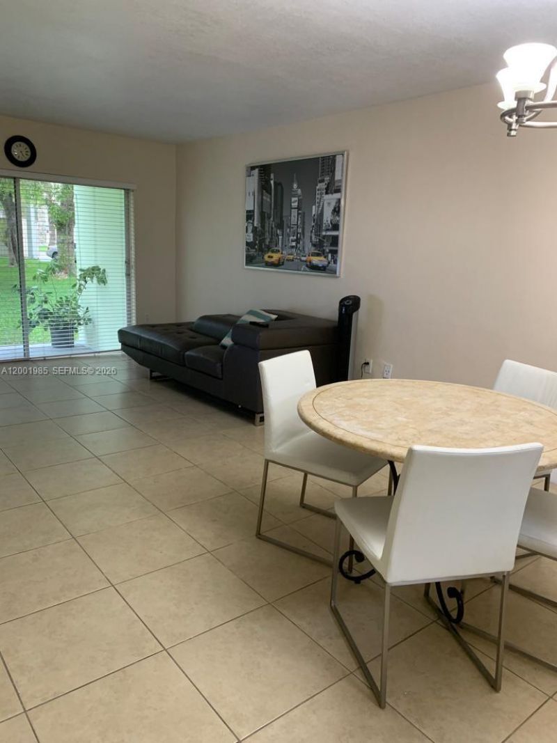7530 SW 82nd St , Unit G102, Miami, FL 33143 Photo